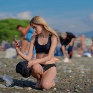 Meet your Posher, Sealey